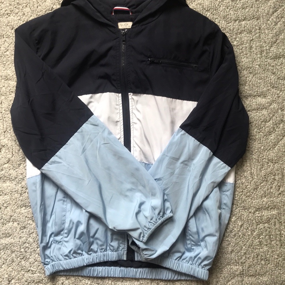 Brandy Melville Windbreaker